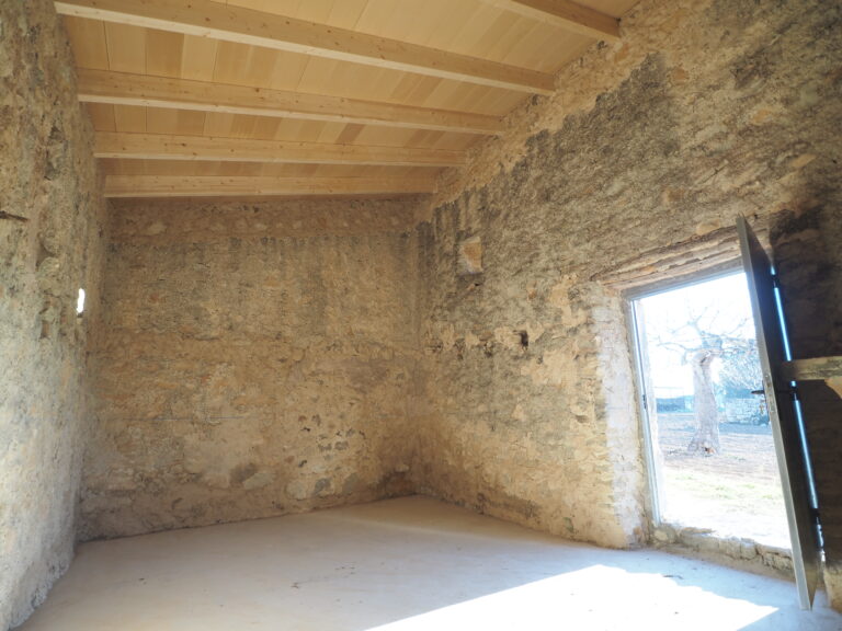 interior casa a reformar